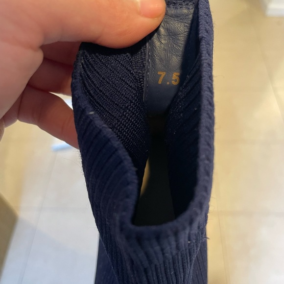 Everlane - The Glove Boot in Navy - Size 7.5 US - Picture 4 of 6